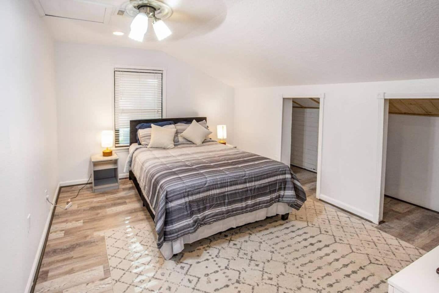 Villa Sunmeadow Manor Retreat Friendswood Exterior foto