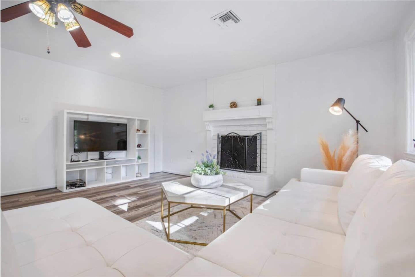 Villa Sunmeadow Manor Retreat Friendswood Exterior foto